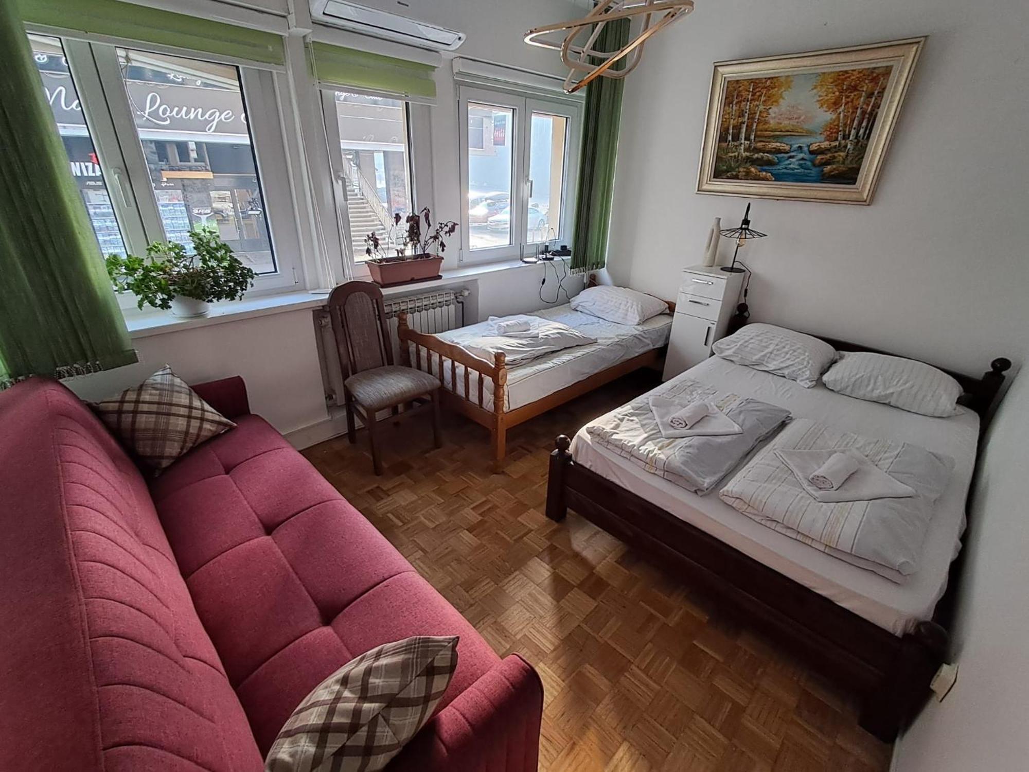 Hostel Scandic Сараево Екстериор снимка